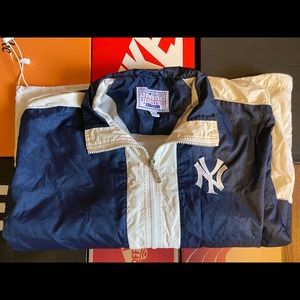 yankees windbreaker